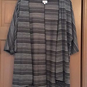 LuLaRoe. Lindsay Small
